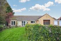 Main Photo of a 3 bedroom  Detached House for sale