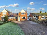 Main Photo of a 3 bedroom  Semi Detached House for sale