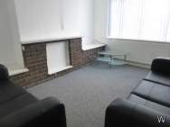 Main Photo of a 2 bedroom  Terraced House to rent