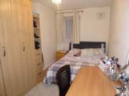 Main Photo of a 2 bedroom  Flat to rent