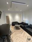 Main Photo of a 8 bedroom  Terraced House to rent