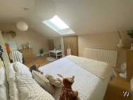 Main Photo of a 5 bedroom  Semi Detached House to rent