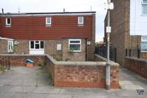 Main Photo of a 3 bedroom  End of Terrace House to rent