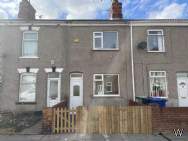 Main Photo of a 2 bedroom  Terraced House to rent