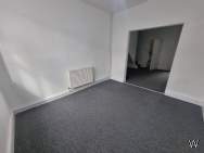 Main Photo of a 3 bedroom  Terraced House to rent