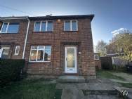 Main Photo of a 3 bedroom  End of Terrace House to rent