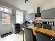 Main Photo of a 2 bedroom  Terraced House to rent