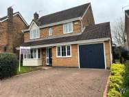 Main Photo of a 5 bedroom  Detached House to rent