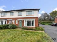 Main Photo of a 4 bedroom  Semi Detached House for sale