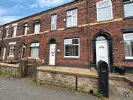 Main Photo of a 2 bedroom  Terraced House to rent