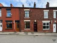 Main Photo of a 2 bedroom  Terraced House for sale