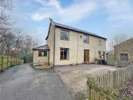 Main Photo of a 3 bedroom  Semi Detached House for sale