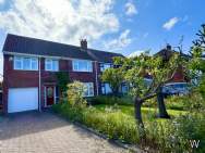 Main Photo of a 5 bedroom  Semi Detached House for sale