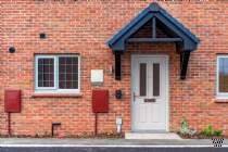 Main Photo of a 2 bedroom  Terraced House for sale