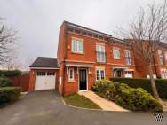 Main Photo of a 4 bedroom  Semi Detached House for sale