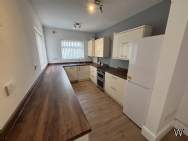 Main Photo of a 2 bedroom  Terraced House to rent