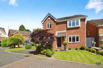 Main Photo of a 4 bedroom  Detached House for sale