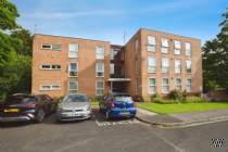 Main Photo of a 2 bedroom  Flat for sale