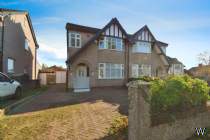 Main Photo of a 3 bedroom  Semi Detached House for sale