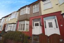 Main Photo of a 3 bedroom  Terraced House for sale