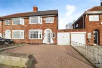 Main Photo of a 4 bedroom  Semi Detached House for sale