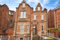 Main Photo of a 2 bedroom  Flat for sale