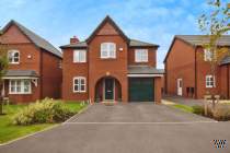 Main Photo of a 4 bedroom  Detached House for sale