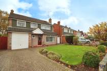 Main Photo of a 3 bedroom  Detached House for sale