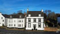 Main Photo of a 3 bedroom  Terraced House for sale