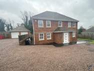 Main Photo of a 5 bedroom  House to rent