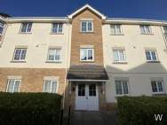 Main Photo of a 2 bedroom  Flat to rent