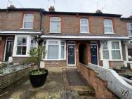 Main Photo of a 2 bedroom  Terraced House to rent