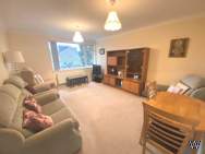 Main Photo of a 2 bedroom  Maisonette to rent