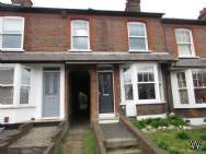 Main Photo of a 3 bedroom  Terraced House to rent