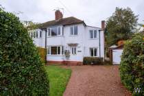 Main Photo of a 4 bedroom  Semi Detached House for sale