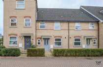 Main Photo of a 3 bedroom  Terraced House to rent