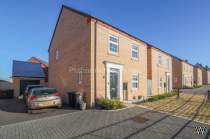 Main Photo of a 4 bedroom  Detached House to rent