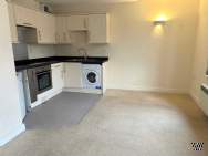 Main Photo of a 1 bedroom  Flat to rent