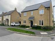 Main Photo of a 3 bedroom  Detached House to rent