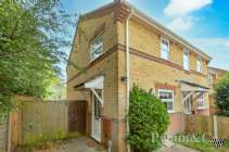 Main Photo of a 2 bedroom  Semi Detached House for sale