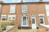 Main Photo of a 2 bedroom  Terraced House for sale