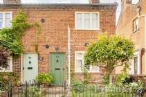 Main Photo of a 2 bedroom  Terraced House for sale