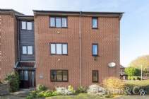 Main Photo of a 1 bedroom  Flat for sale