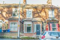 Main Photo of a 3 bedroom  Terraced House for sale