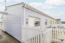 Main Photo of a 2 bedroom  Mobile Home for sale