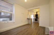 Main Photo of a 2 bedroom  Flat to rent