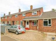 Main Photo of a 6 bedroom  Semi Detached House to rent