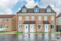 Main Photo of a 3 bedroom  Terraced House to rent