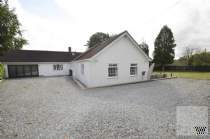 Main Photo of a 3 bedroom  Detached Bungalow to rent