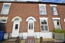 Main Photo of a 2 bedroom  Terraced House to rent